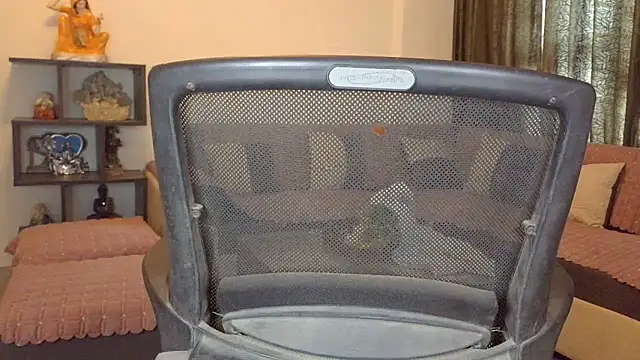 Snapshot of Secret_Sarikaa chatting on June 2026 04:48:01 AM Secret Sarikaa online show from June 2026 04:48:01 AM