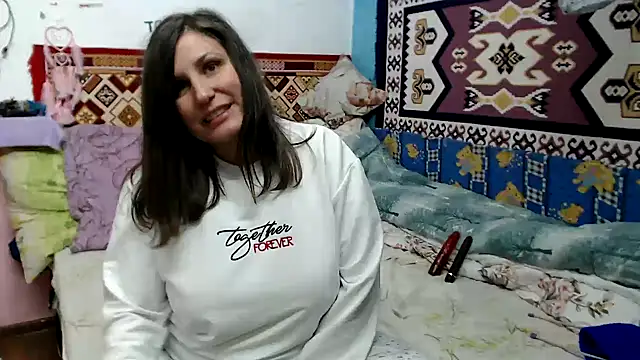 Adelinemilf online show from February 2026 10:41:02 AM