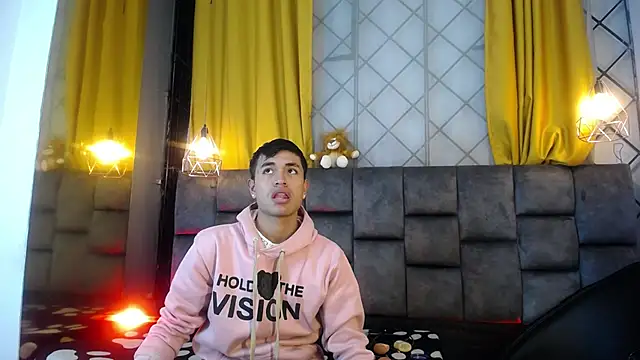 Maik Russo online show from February 2026 10:54:01 AM