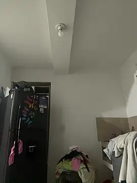 Violett hott  online show from May 2026 11:41:02 AM