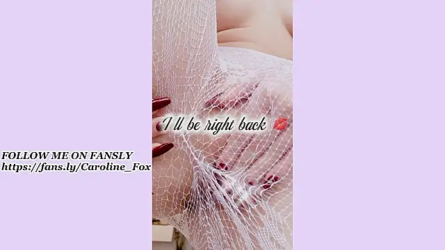 Caroline F0x online show from January 2026 06:01:01 PM