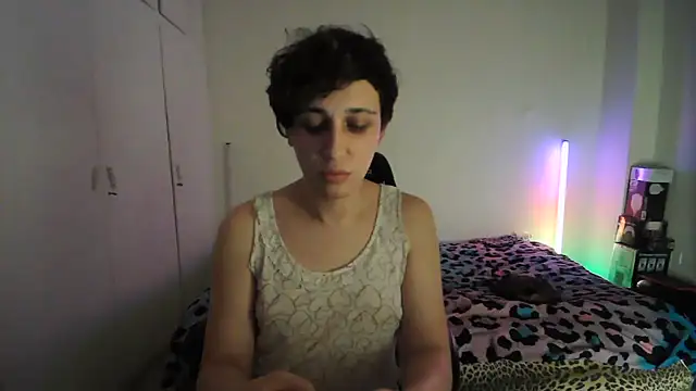 Snapshot of HoneyValentine chatting on June 2026 07:56:01 PM HoneyValentine online show from June 2026 07:56:01 PM