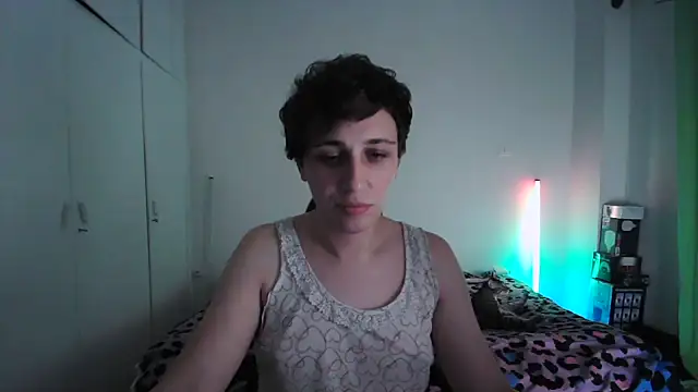 Snapshot of HoneyValentine chatting on June 2026 07:29:01 PM HoneyValentine online show from June 2026 07:29:01 PM