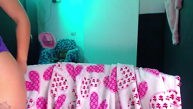 maddiie online show from January 2026 04:34:01 PM