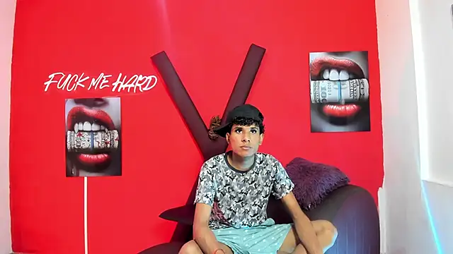 MAPOLA GREAT online show from April 2026 01:32:01 AM