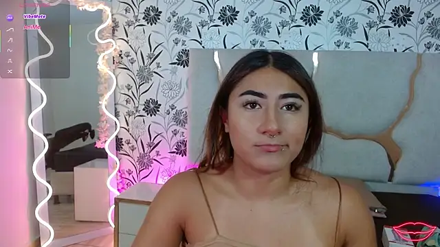 Livglow tay online show from January 2026 03:00:01 AM