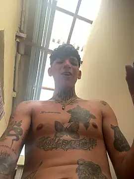 Snapshot of Sam_33_sexy_27 chatting on February 2026 04:36:01 PM Sam 33 sexy 27 online show from February 2026 04:36:01 PM