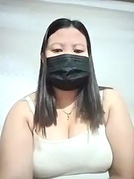 Snapshot of _Angel123 chatting on February 2026 05:44:01 AM Angel123 online show from February 2026 05:44:01 AM