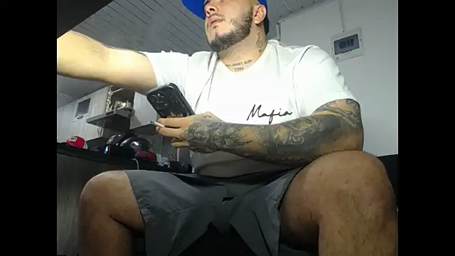 Snapshot of Nero_VanHelsing chatting on March 2026 07:24:02 AM Nero VanHelsing online show from March 2026 07:24:02 AM