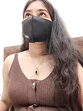 babydoll7172 online show from May 2026 04:45:01 PM