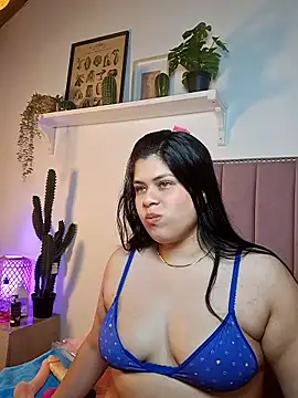 Snapshot of adhara-walk chatting on January 2026 01:44:02 AM adhara-walk online show from January 2026 01:44:02 AM