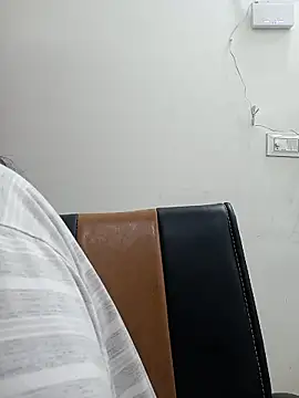 piryasharma005 online show from February 2026 07:24:02 PM