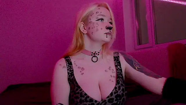 Rizebigboobs online show from January 2026 08:32:02 PM