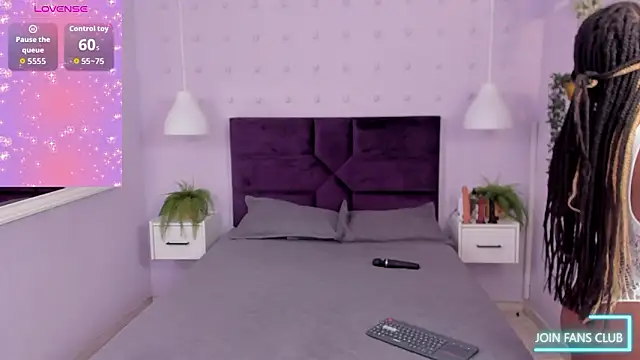 Yasminbrattz online show from March 2026 11:26:02 AM