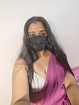 Snapshot of VAIGA chatting on June 2026 05:52:01 PM VAIGA online show from June 2026 05:52:01 PM