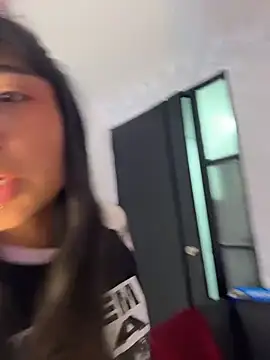 MeowMota  online show from April 2026 07:00:01 PM