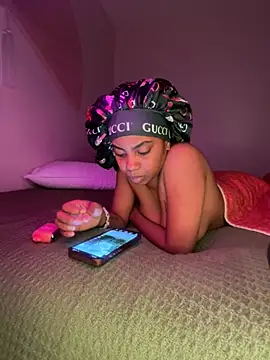 Snapshot of oshun6360 chatting on May 2026 02:08:02 AM oshun6360 online show from May 2026 02:08:02 AM