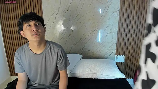 Snapshot of benji_and_nathan chatting on January 2026 11:16:02 AM benji and nathan online show from January 2026 11:16:02 AM