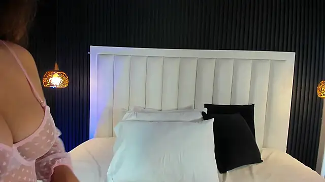 PandoraMiller online show from March 2026 05:07:01 PM