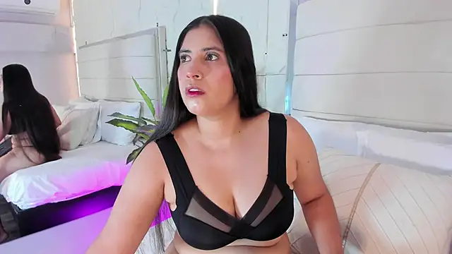 LunaKarther online show from March 2026 12:22:01 PM