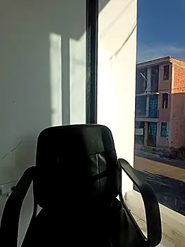 Alejandra N online show from February 2026 12:10:01 PM