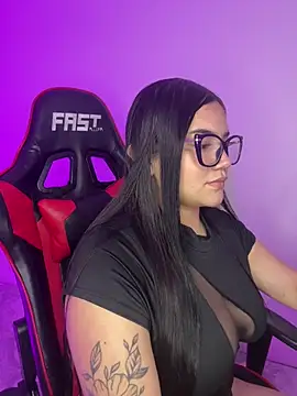 abby gonzales online show from March 2026 08:00:02 AM