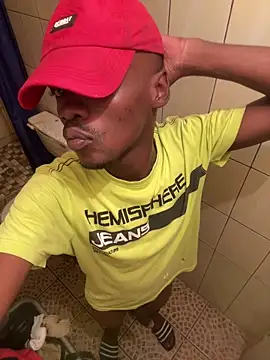 Snapshot of BigAndBeaut chatting on February 2026 02:31:02 PM BigAndBeaut online show from February 2026 02:31:02 PM