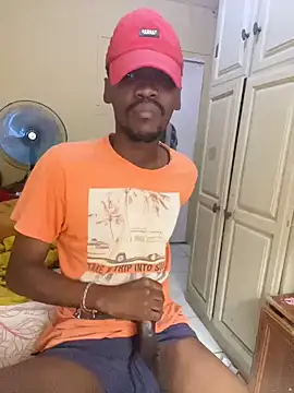 Snapshot of BigAndBeaut chatting on February 2026 09:18:02 AM BigAndBeaut online show from February 2026 09:18:02 AM