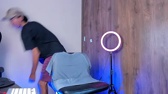 neitan miller  online show from February 2026 05:40:02 PM