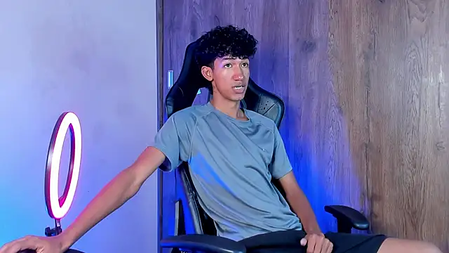 neitan miller  online show from April 2026 12:32:01 PM