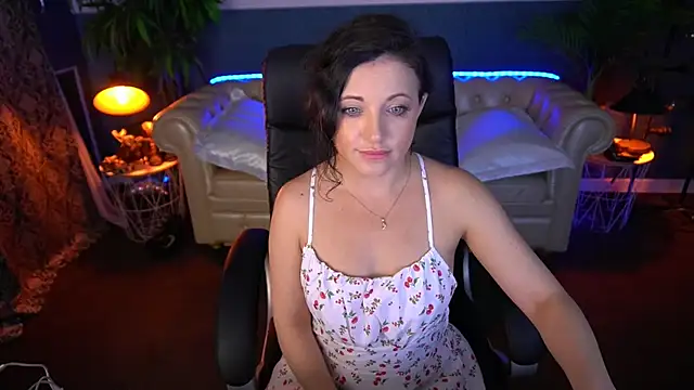 Snapshot of Dafni_Monn chatting on June 2026 05:41:01 AM Dafni Monn online show from June 2026 05:41:01 AM