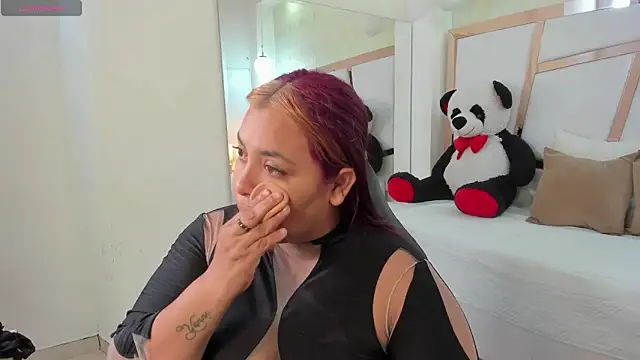 tatikanyx online show from February 2026 11:53:01 AM