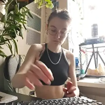 Snapshot of Shy_Bamby chatting on February 2026 12:23:02 PM Shy Bamby online show from February 2026 12:23:02 PM