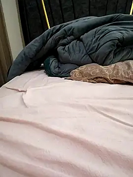 Snapshot of reddiamond07 chatting on February 2026 12:09:02 PM reddiamond07 online show from February 2026 12:09:02 PM