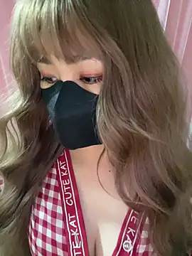 -Violet-t online show from March 2026 02:02:01 PM