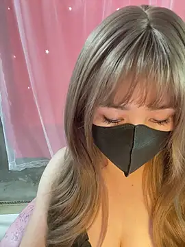 -Violet-t online show from April 2026 07:39:01 AM