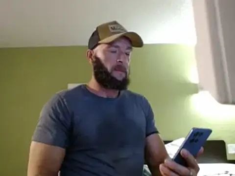 Snapshot of Numba1dad_ chatting on July 2026 05:56:01 AM Numba1dad online show from July 2026 05:56:01 AM