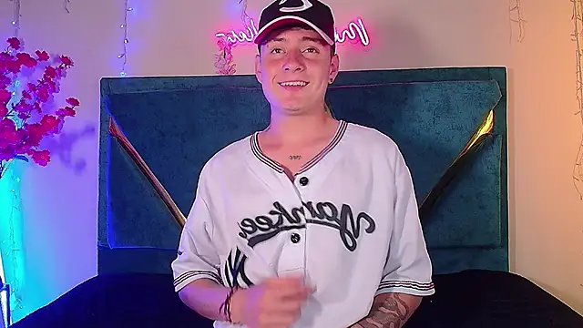 dantte grey online show from January 2026 04:37:02 AM