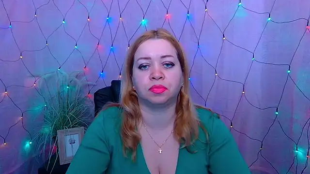 Snapshot of OliviaVerr chatting on February 2026 01:09:02 PM OliviaVerr online show from February 2026 01:09:02 PM