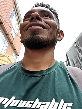 Snapshot of adambrosk_08 chatting on January 2026 05:26:01 PM adambrosk 08 online show from January 2026 05:26:01 PM