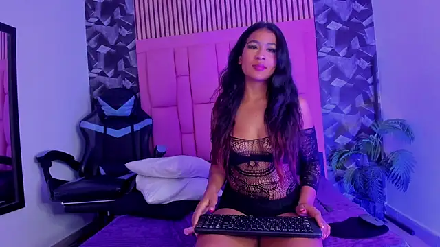 Snapshot of yayasmile chatting on January 2026 12:51:01 PM yayasmile online show from January 2026 12:51:01 PM