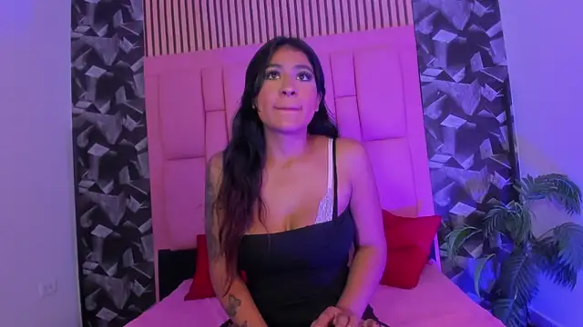 Snapshot of yayasmile chatting on January 2026 11:46:02 AM yayasmile online show from January 2026 11:46:02 AM