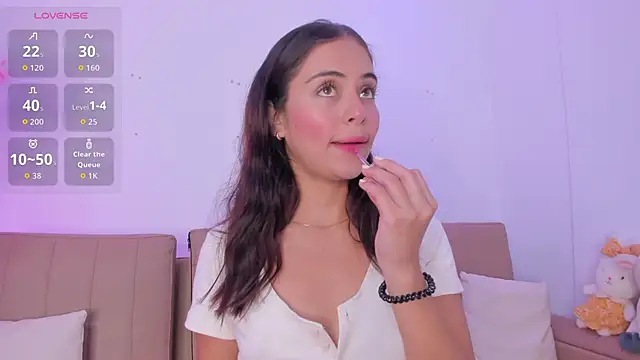 Snapshot of DollMey_ chatting on January 2026 12:07:01 PM DollMey online show from January 2026 12:07:01 PM