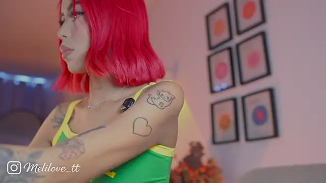 Snapshot of MelyTaylor_ chatting on June 2026 05:11:02 PM MelyTaylor online show from June 2026 05:11:02 PM