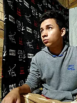 Zoe axxell online show from January 2026 10:42:02 AM