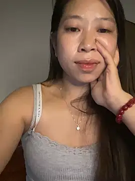 Snapshot of Mayly_lucky2 chatting on June 2026 10:07:01 PM Mayly lucky2 online show from June 2026 10:07:01 PM