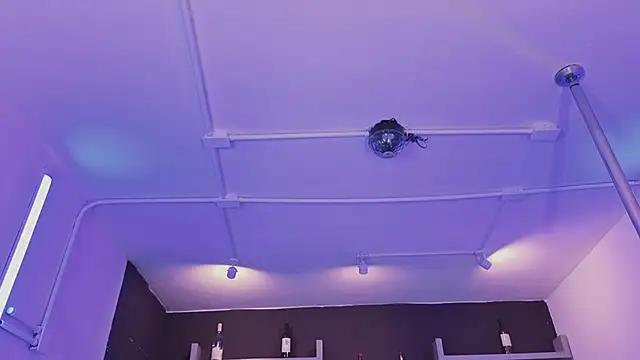 nova salvatore online show from April 2026 02:45:01 AM