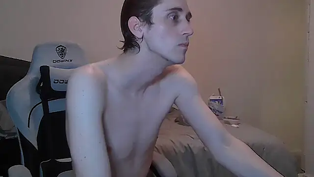 Snapshot of maxryderr chatting on May 2026 05:56:01 AM maxryderr online show from May 2026 05:56:01 AM