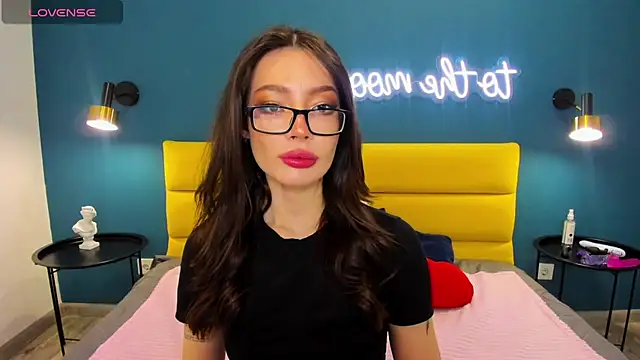 IvyDainty online show from March 2026 01:44:01 AM