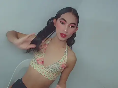 Massivecockfiona online show from February 2026 05:25:02 AM